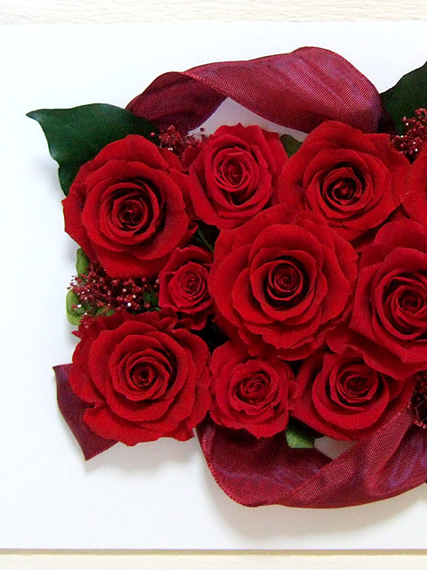 レッドで選ぶ｜プリザーブドフラワー、フラワーアレンジメントの創作